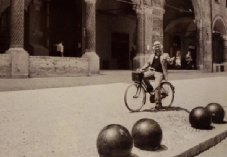 lucio-dalla-fotografi-bolognesi-guida-di-bologna