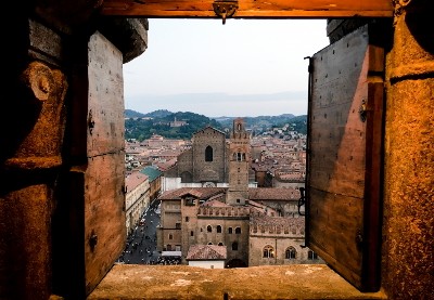 campanile-san-pietro-bologna