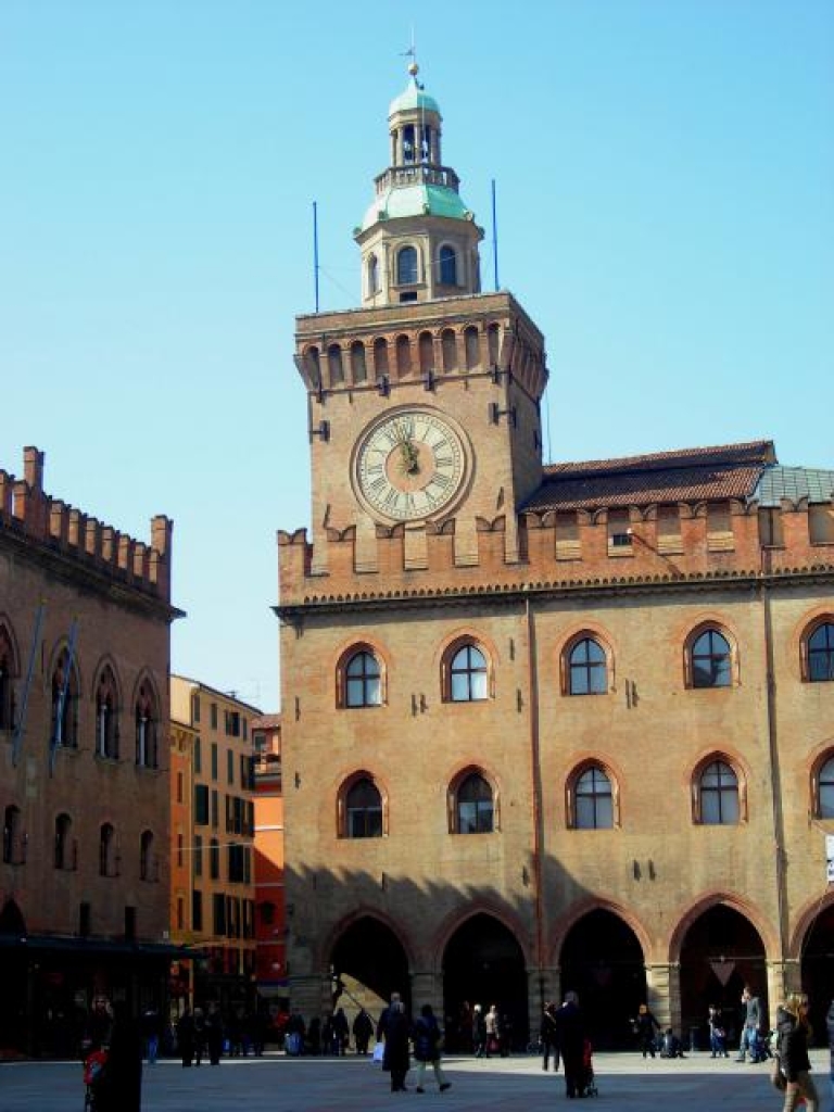 torre accursio