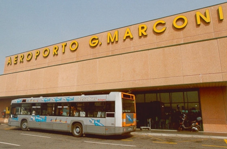 89 aeroportobologna 1197151797